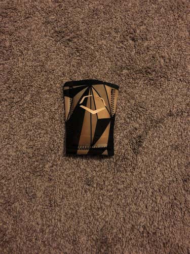 EvoShield EvoGeo Wrist Guard
