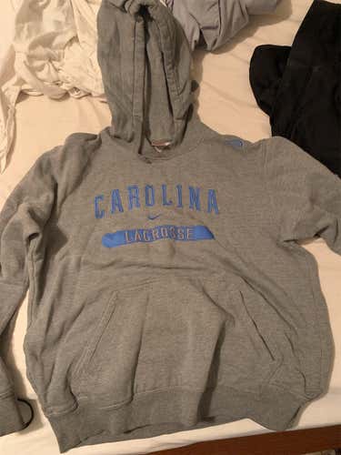 Nike UNC Lacrosse Sweatshirt Adult L
