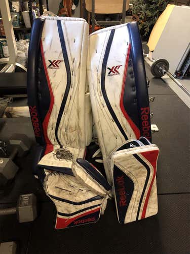 Premier XLT Goalie Leg Pads Senior