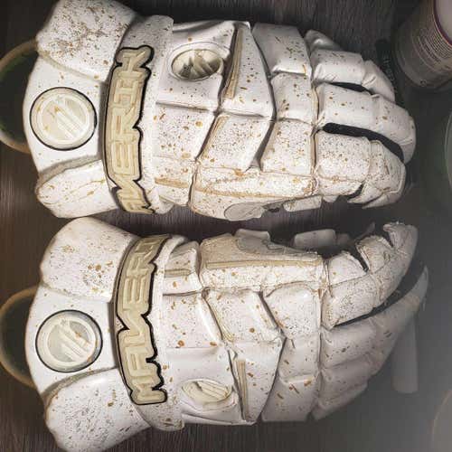 Custom Maverik M3 Lacrosse Gloves