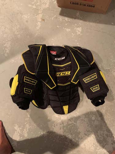 Premier R1.9 Goalie Chest and Arm Protector Goalie Chest Protector Intermediate