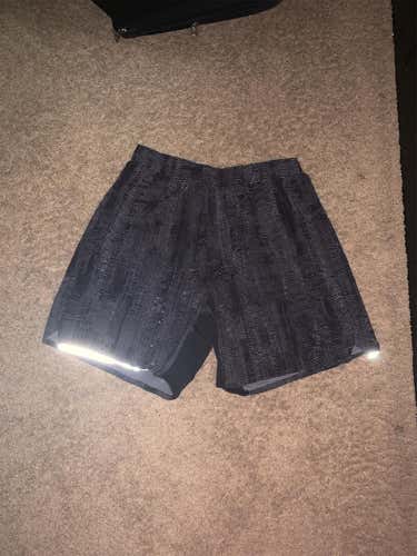 Lululemon Shorts Medium