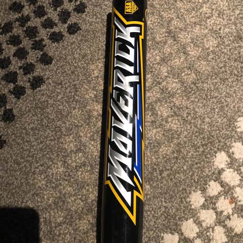 Louisville Slugger Maverick Composite Softball Bat
