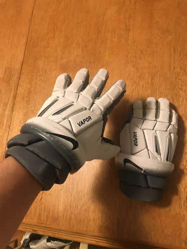 Nike Vapor Lacrosse Gloves