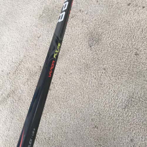 (looking to trade) Fly Lite Hockey Stick right p88 77 flex Senior