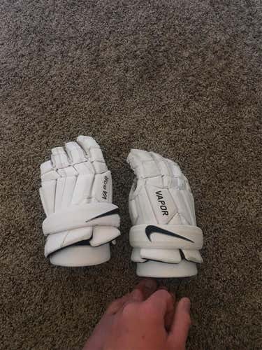 Vapor Lacrosse Gloves