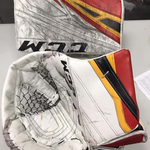 CCM Extreme Flex III Goalie Glove & Blocker Full Right Senior Pro Stock