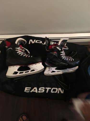 Vapor X500 Hockey Skates Senior  Size 10