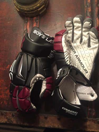 Boys' Latin Issued Under Armour Command Pro 2 Lacrosse Gloves