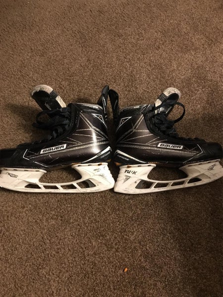 Supreme 1S Hockey Skates Senior Size 9