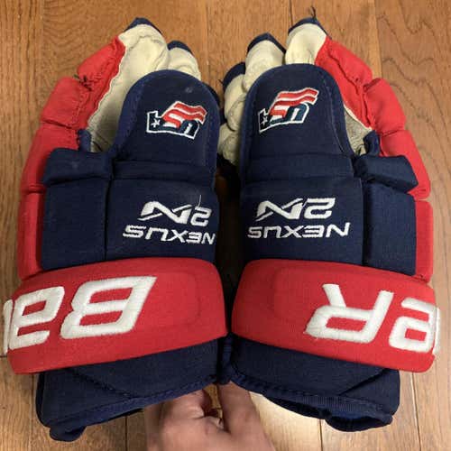 Team USA Bauer 2N Pro Gloves Senior Pro Stock