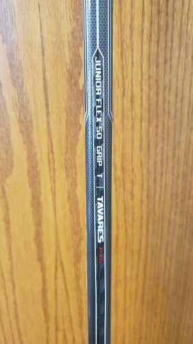 Brand New CCM RBZ Stage 2 Hockey Stick 50 Flex Tavares Mid Curve Righty Junior