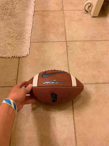 New Nike Vapor Elite UNC Custom Football