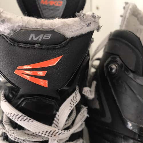Mako M8 Hockey Skates Junior Size 4