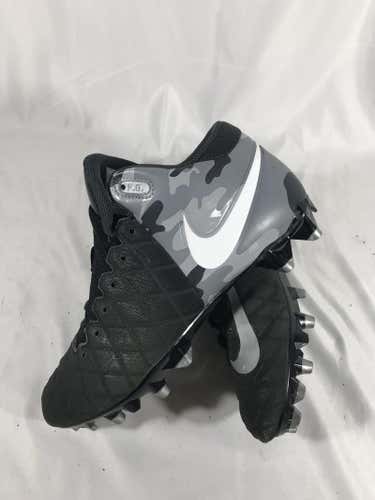 Used Nike Senior 7.5 Lacrosse / Shoes