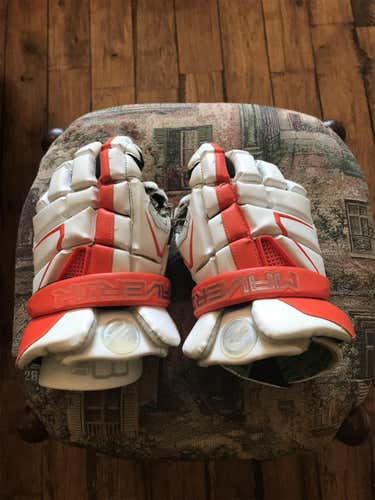 Used M4 Lacrosse Gloves Send Offers