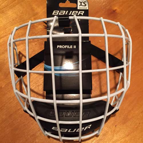 (LOT OF 15) BAUER PROFILE II CAGES (7 ADULT XS & 8 YOUTH PRODIGY)