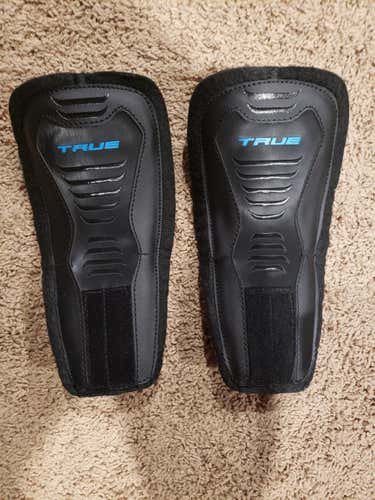 New True Pro Custom Hockey Skate TONGUES