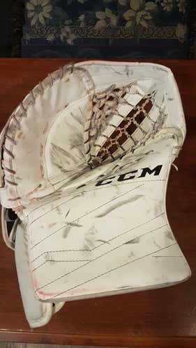 CCM Extreme Flex III E3.5 Goalie Glove & CCM Premier R1.5 Blocker Full Right Senior Pro Stock