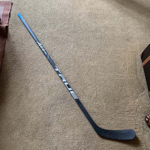 TRUE A2.2 Senior Hockey Stick Left 85 Flex P92 Grip