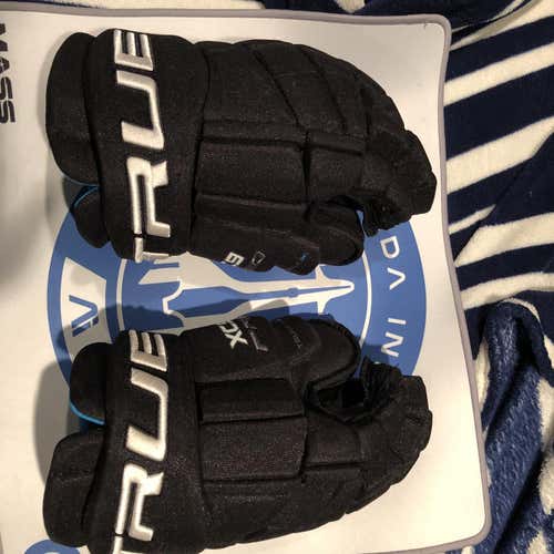XC9 Gloves Gloves Senior