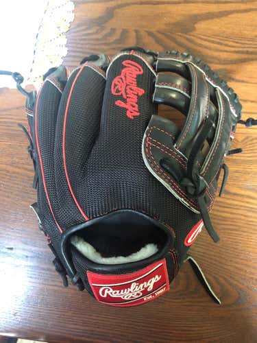 Pro Preferred Baseball Glove 11.75. Open to offers.