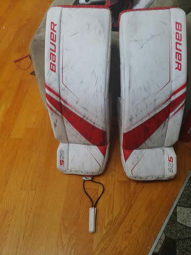 Bauer Goalie Leg Pads Senior--SMALL