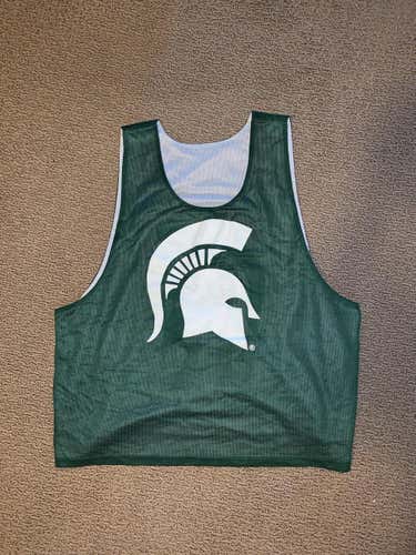 Michigan State Lacrosse pinnie (#95)