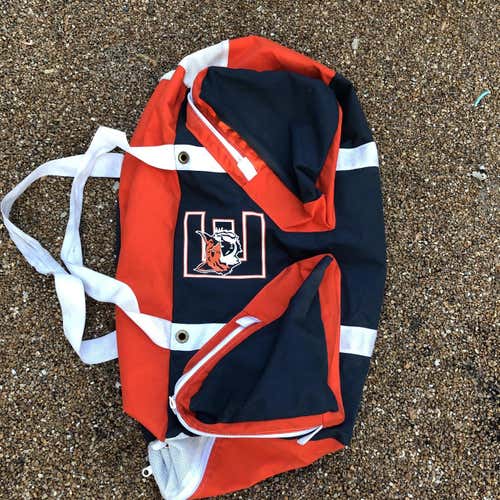 New Player Hockey Bag With Skate Compartments