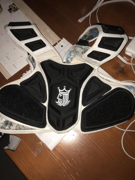 Brine King Shoulder Pads *LIGHTLY USED, WILLING TO NEGOTIATE*
