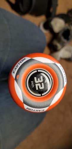 New 2018 Easton Beast X Bat 32 out of wrapper