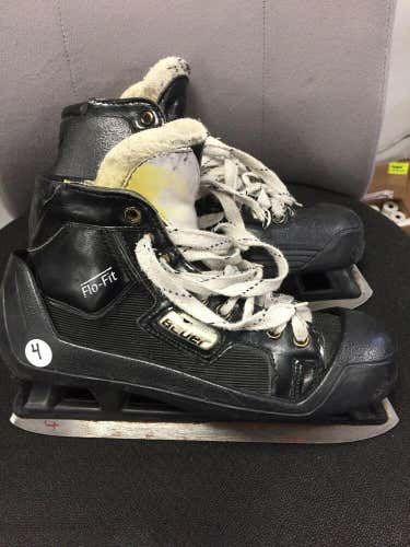 Junior Size 4 Bauer Flo-Fit Ice Hockey Goalie Skates
