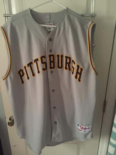 Retro Pirates Gray Jersey