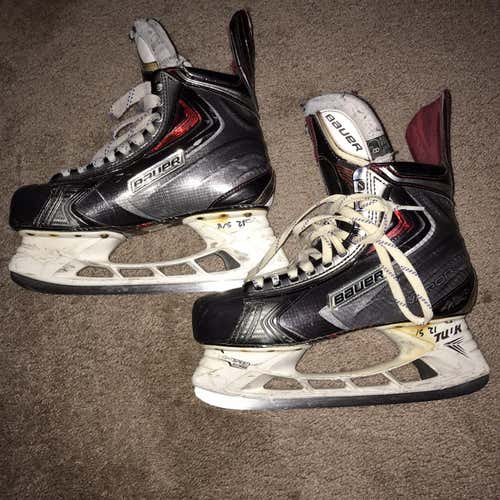 Bauer Vapor APX2 Skates Size 8