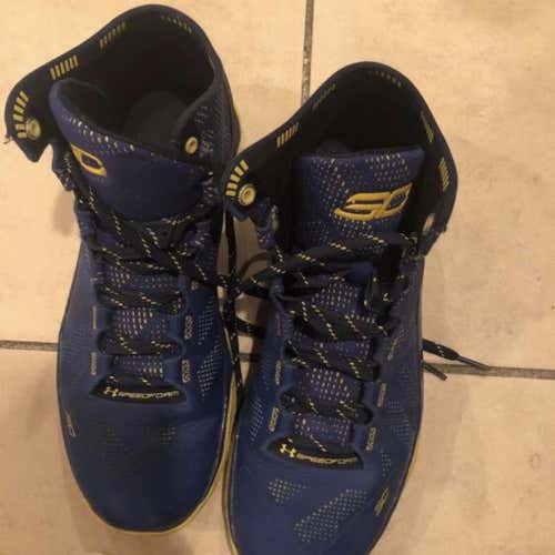 Under Armour Curry 2s