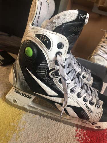 11k Hockey Skates Senior Size 6.5