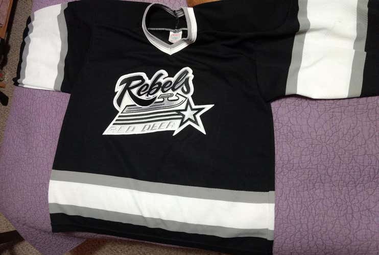 90s Red Deer Rebels (WHL) Maska CCM jersey