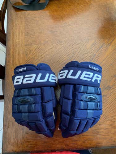 New Nexus 1000 Gloves Pro Stock