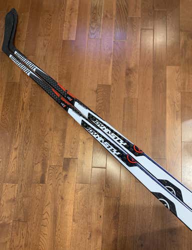 NEW (2 pack) Warrior Dynasty HD1 Hockey Stick RH 85 flex W03 Senior (No grip)