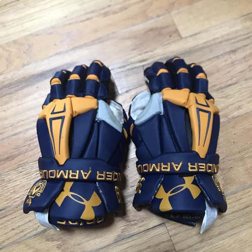 Command Pro Lacrosse Gloves