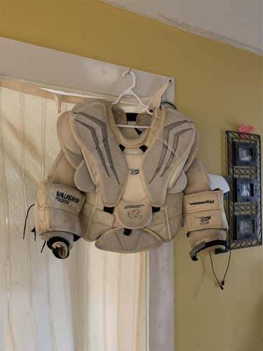 Velocity V7 XF Pro Carbon Chest and Arm Protector Goalie Chest Protector Senior