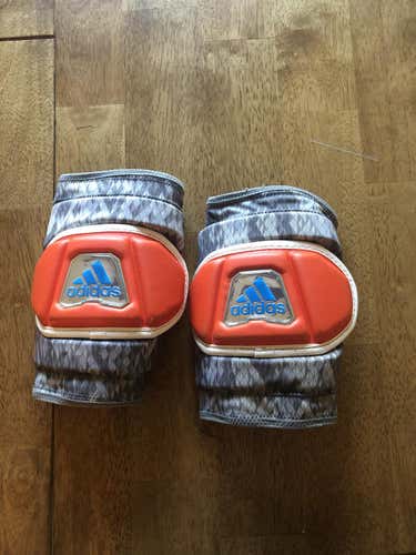 Adidas Berserker Arm Pads + Shirt