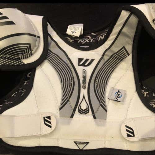New Warrior Shoulder Pads Youth