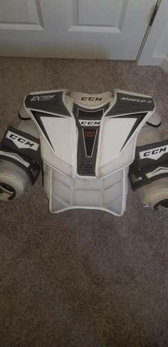 CCM Extreme Flex Shield 2 Goalie Chest Protector