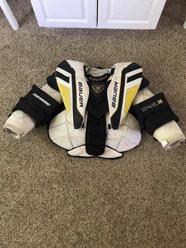 Bauer One.9 Goalie Chest Protector Senior
