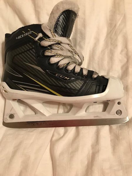 CCM 4092 Hockey Goalie Skates Junior Size 2.5