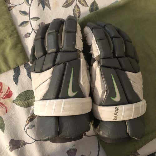 Vapor Elite Lacrosse Gloves