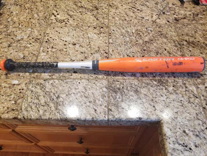 Easton Mako Bat