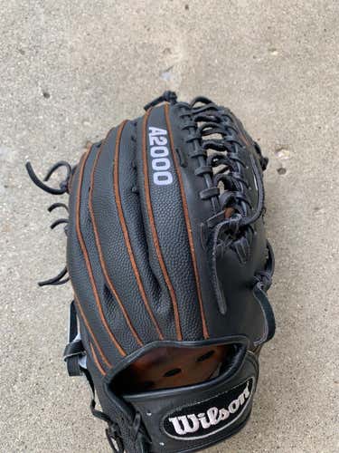 New A2000 OT6 Baseball Glove