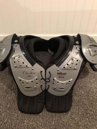 Y Flex Shoulder Pads